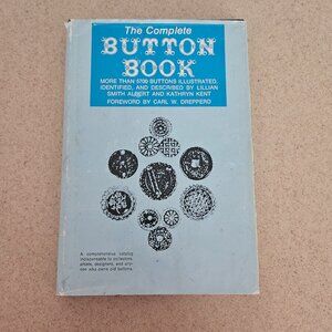 RARE VINTAGE COLLECTOR THE COMPLETE BUTTON BOOK OVER 5700 BROWN DREPPERD